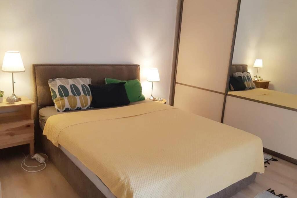Tiny House Apartment Belgrado Exterior foto